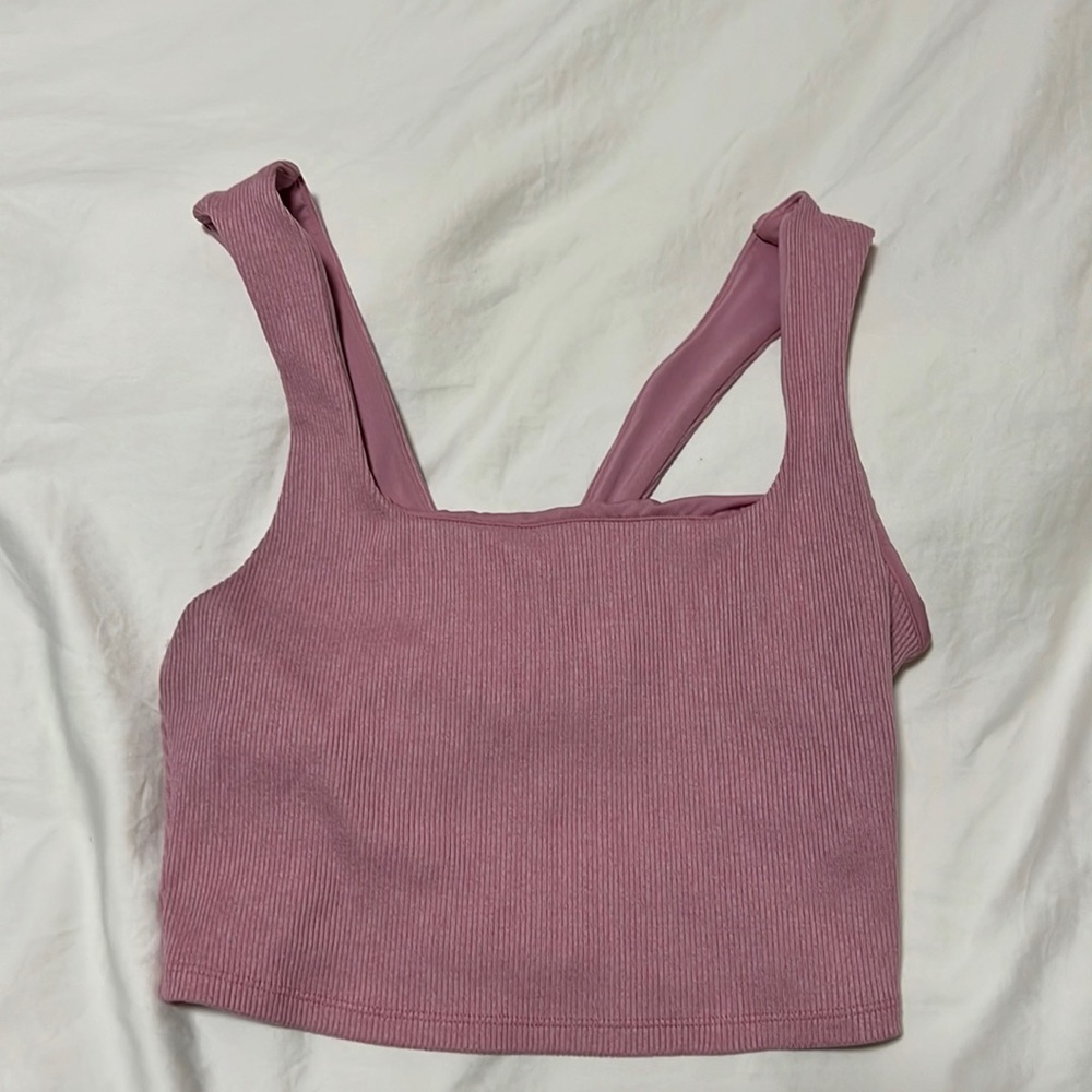 Alo yoga sports bra